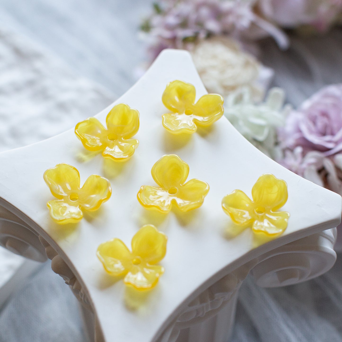 *6個* 樹脂フラワービーズ イエロー  フラワーチャーム フラワーカボション PS-0059