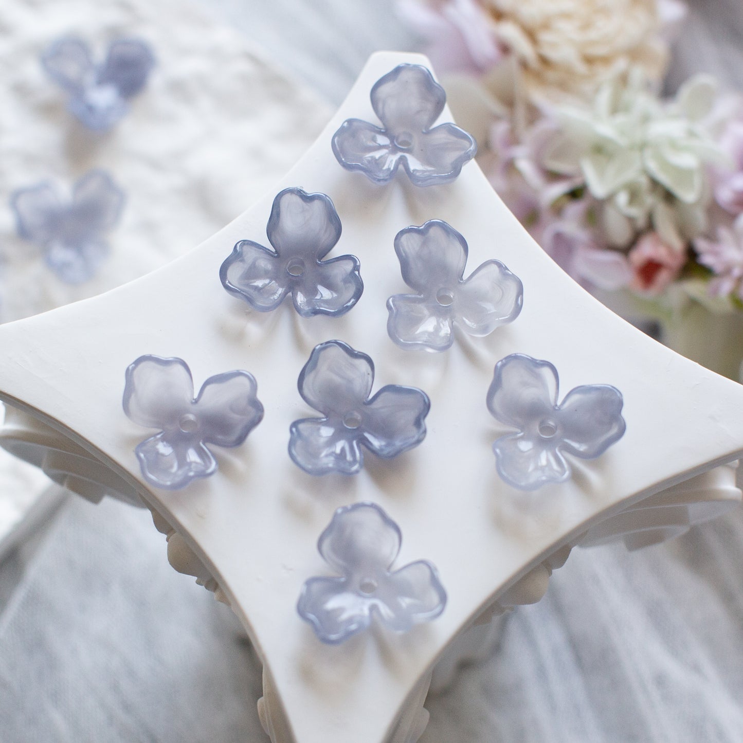 *6個* 樹脂フラワービーズ ペールパープル  フラワーチャーム フラワーカボション PS-0062