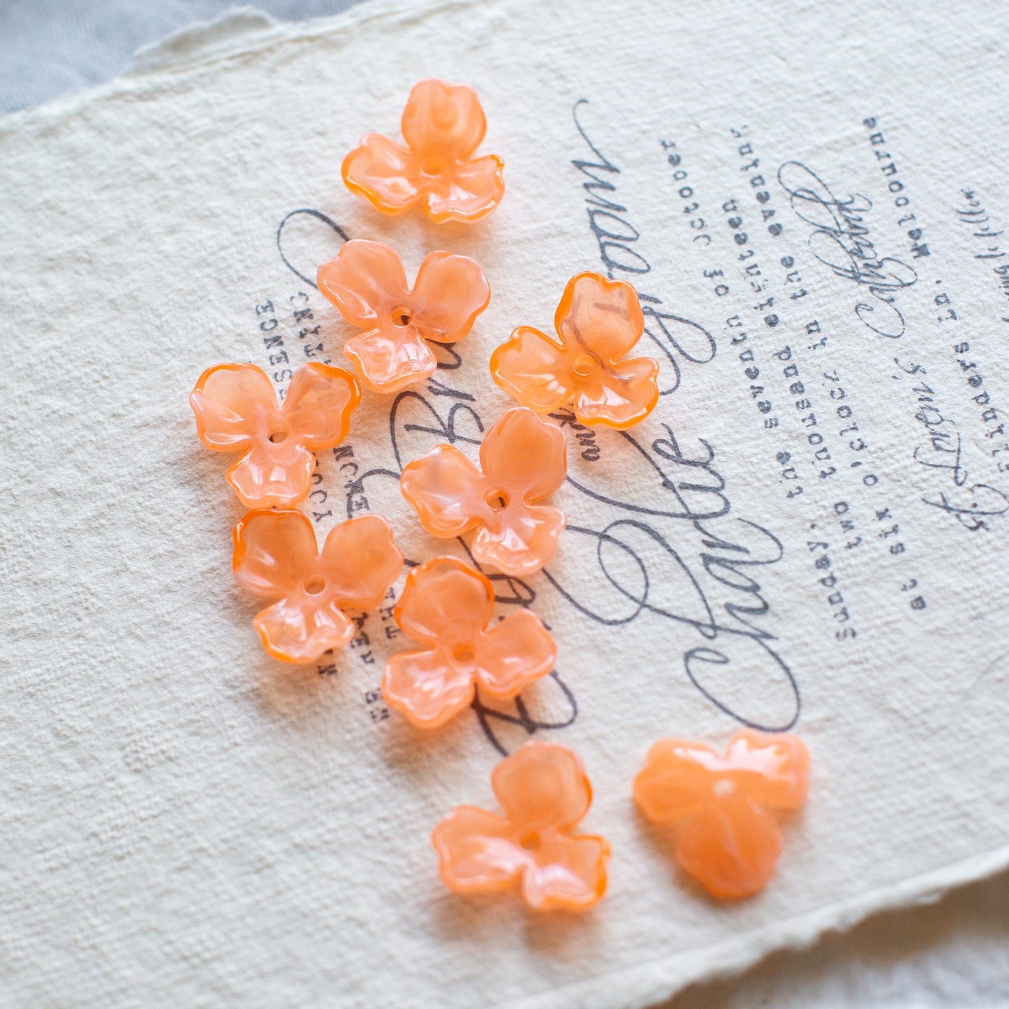 *6個* 樹脂フラワービーズ オレンジ  フラワーチャーム フラワーカボション PS-0060