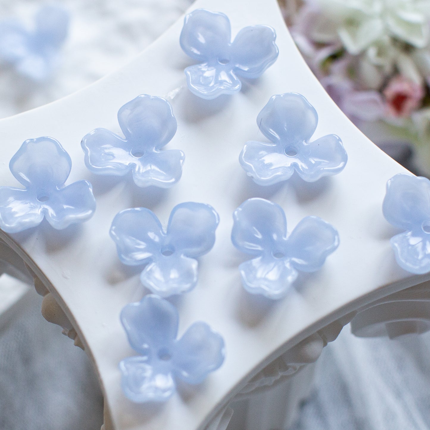 *6個* 樹脂フラワービーズ ペールブルー  フラワーチャーム フラワーカボション PS-0065