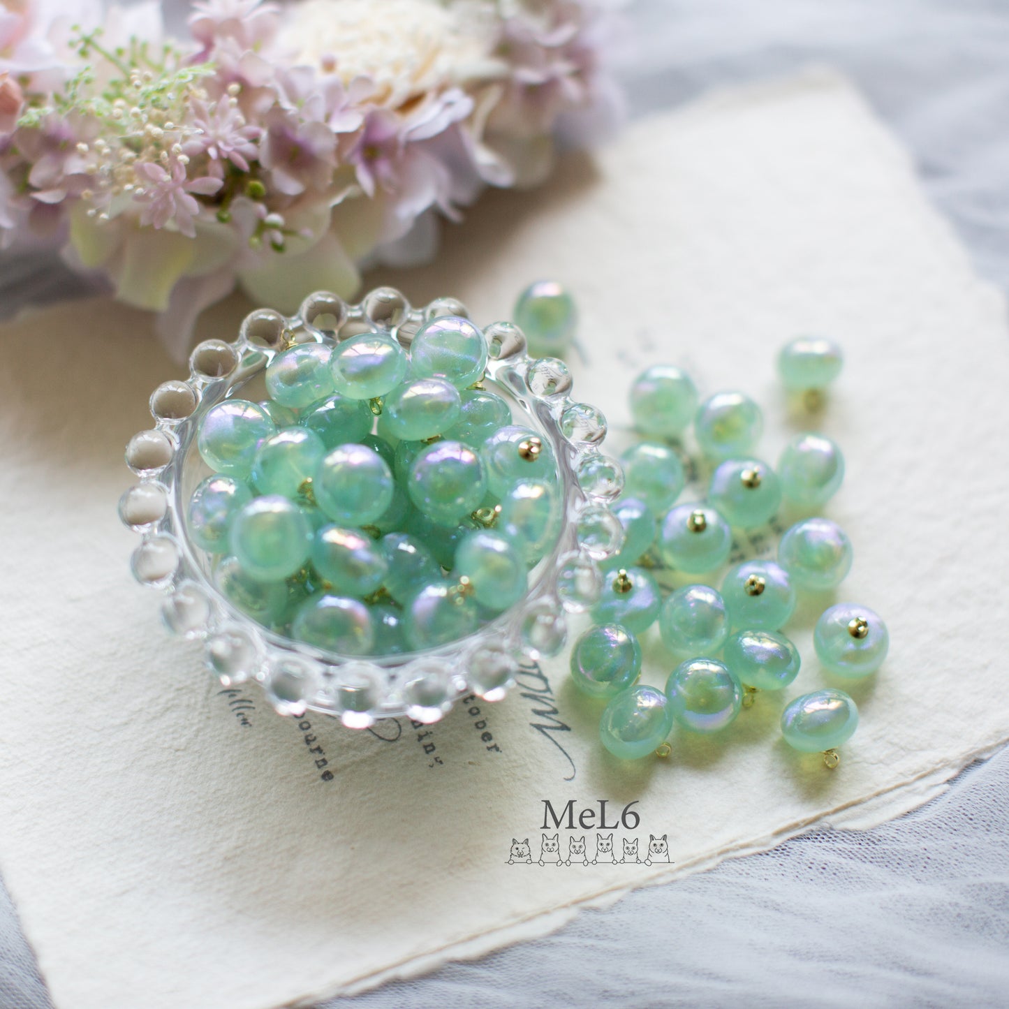 ＊６個＊　オーロラグリーン　ビーズ　Aurora Green Beads PS-0001